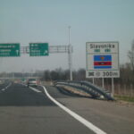 Zašto su prometni znakovi na autocesti zelene boje?