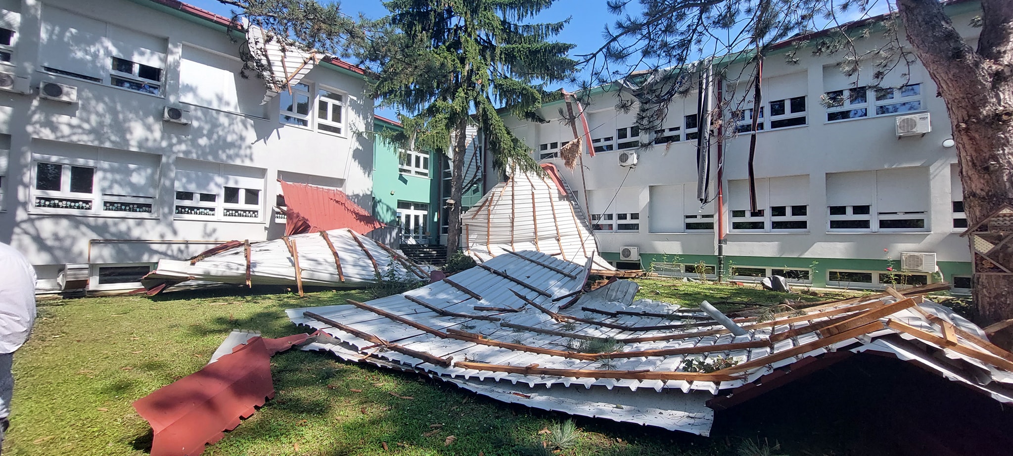 357102873_10226562343663355_8138419205496303088_n