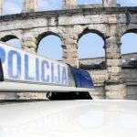 U sudaru automobila i autobusa u Istri ozlijeđeno 12 osoba, među njima i djeca