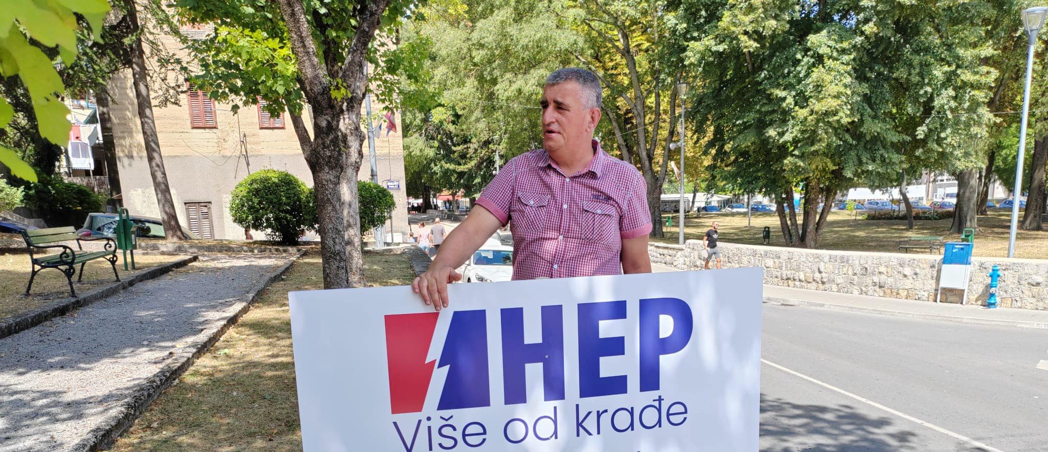 362942112_835066061509086_5468904117040176410_n