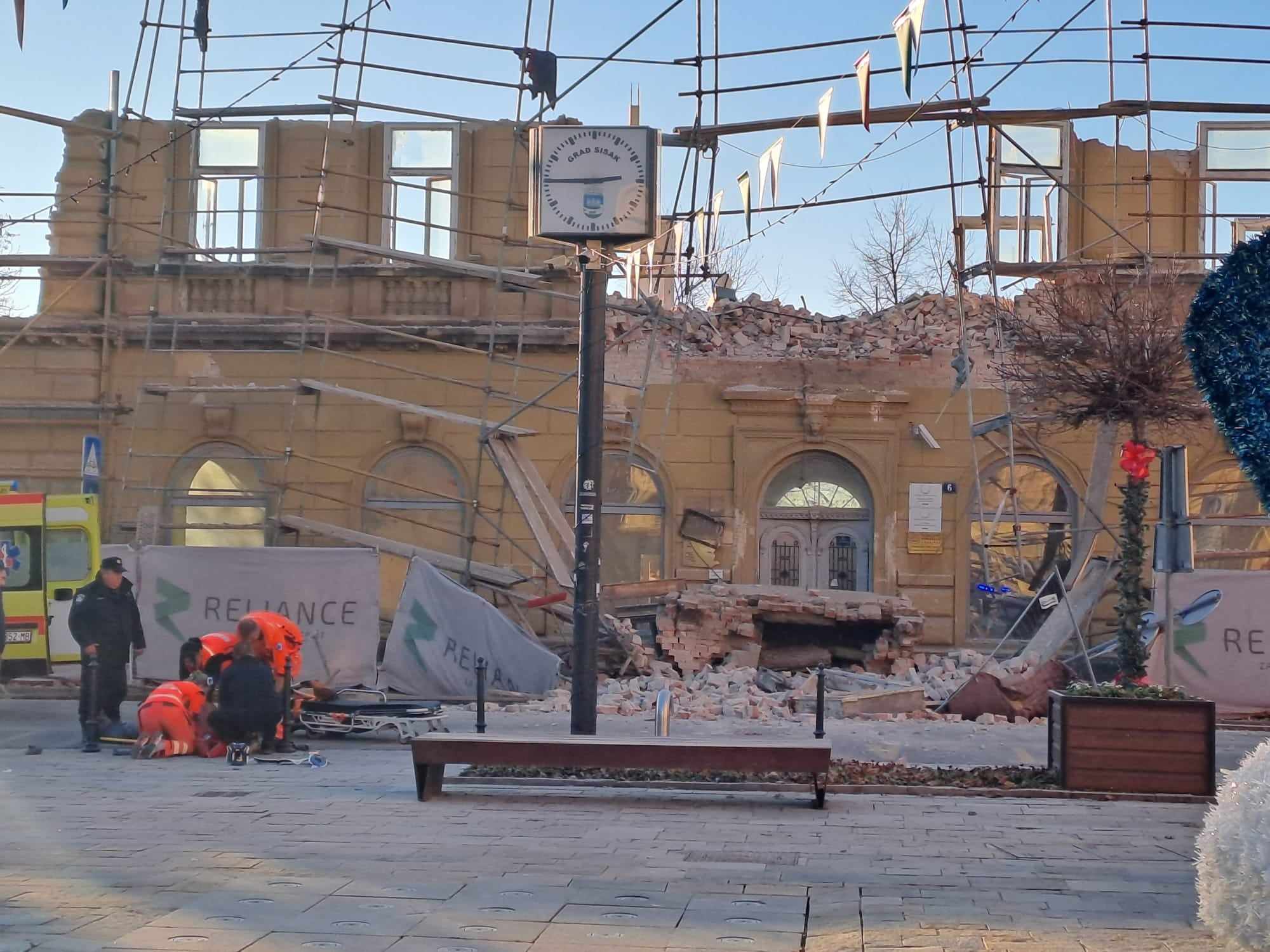 410955926_1114053073234652_7132874452378604791_n