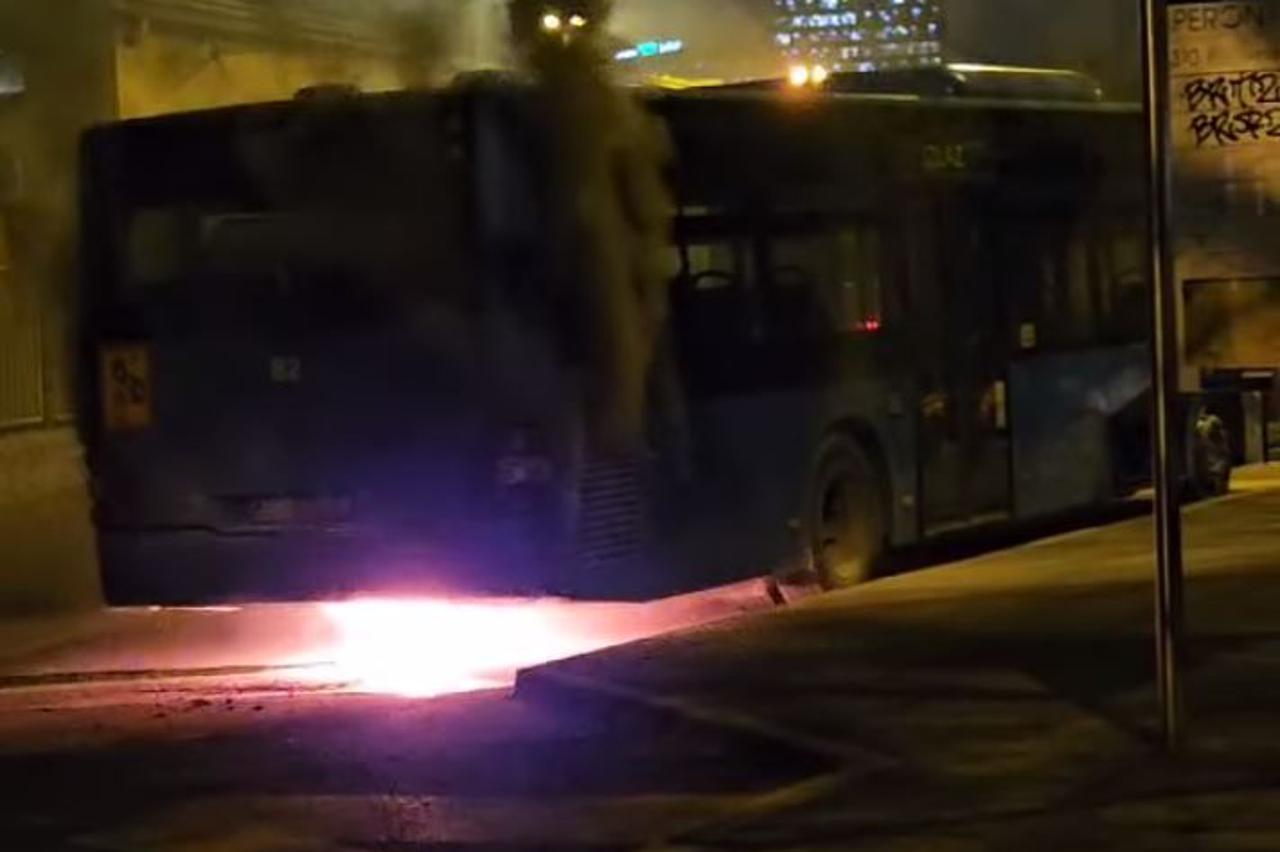 2cb33b405597f0a6705e