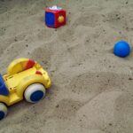 Užasna tragedija: Djevojčica je kopala rupu na plaži, a onda se pijesak srušio na nju