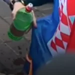 Mladić kod Vukovara zapalio je hrvatsku zastavu. Uhitili su ga