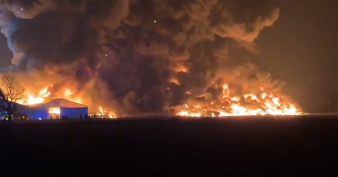 požar f_36197226_1280