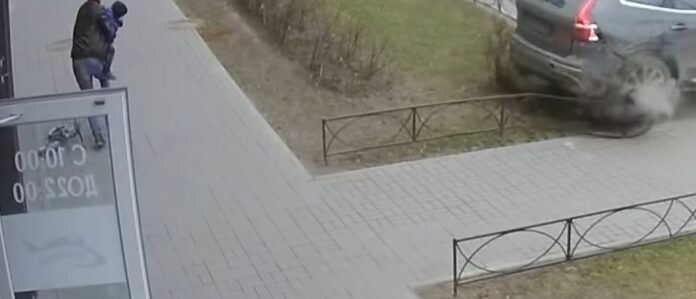 62761926-tatini-refleksi