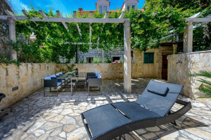 b3bea37d387e5af2e90c