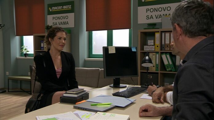 62727227-karmen-suncana-lovric