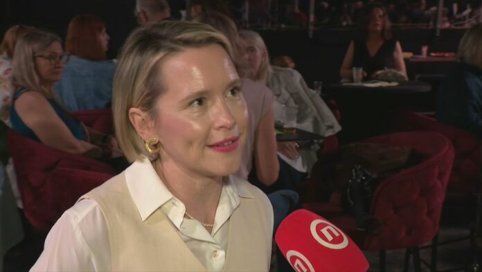 63091670-ivana-kekin