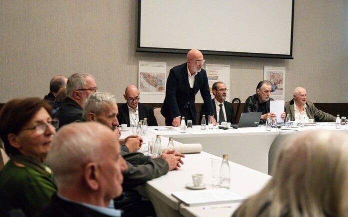 1761499588-img-8155-i_960x600