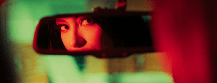 ogledalo retrovizor oci